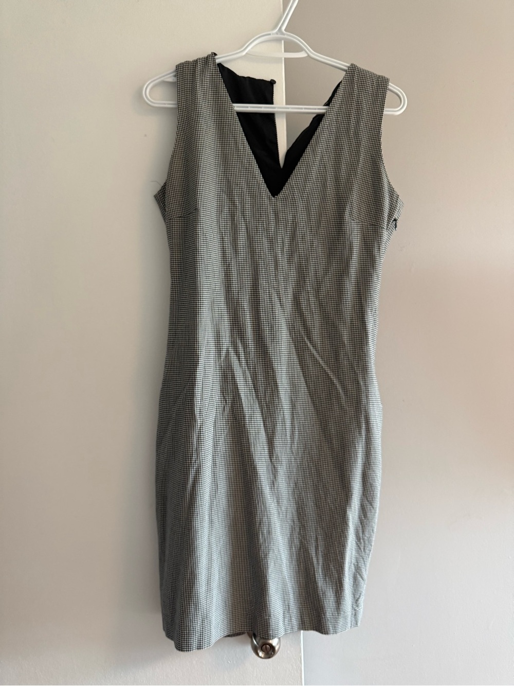 Massimo Dutti Black & White V-Neck Sheath Dress
